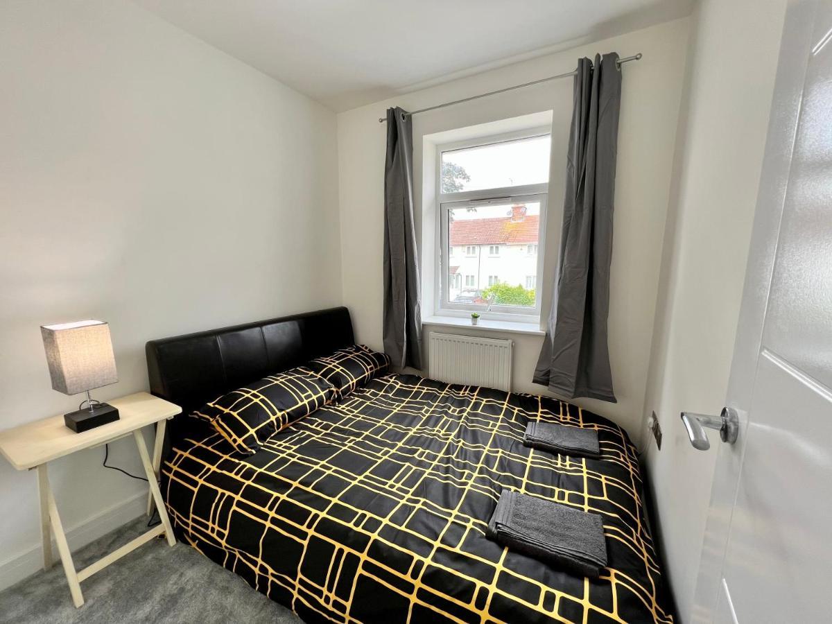Wembley Stadium 5 Star Brand New Luxury Sleeps 14 With Parking Londra