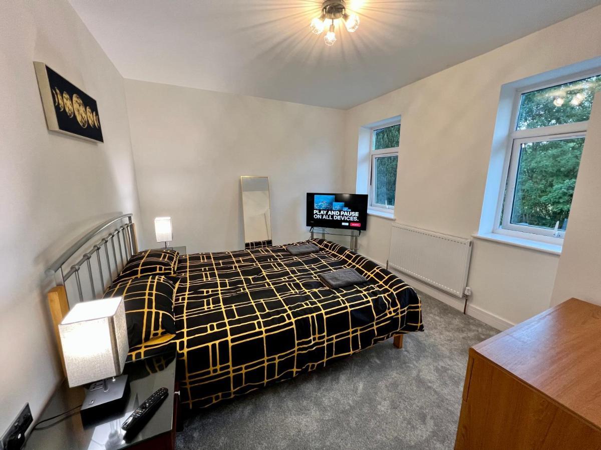 Wembley Stadium 5 Star Brand New Luxury Sleeps 14 With Parking * Londra